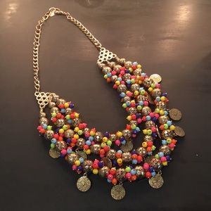 Multicolor necklace.